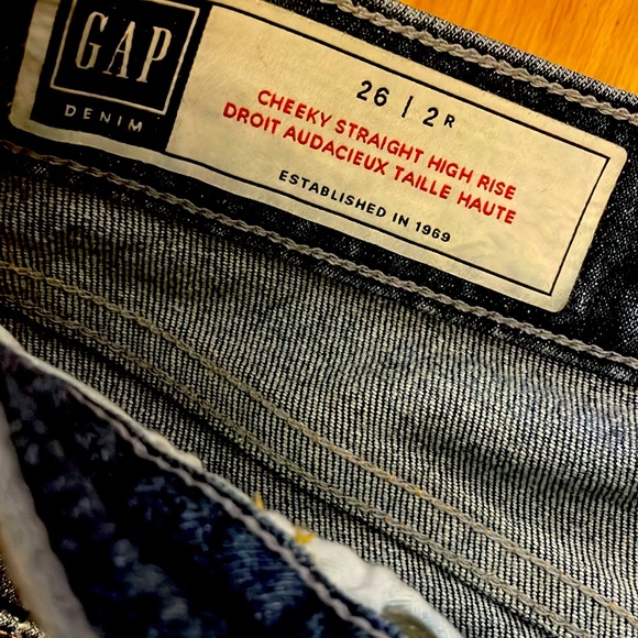 The Gap Cheeky Straight Highrise Jeans - Picture 3 of 5